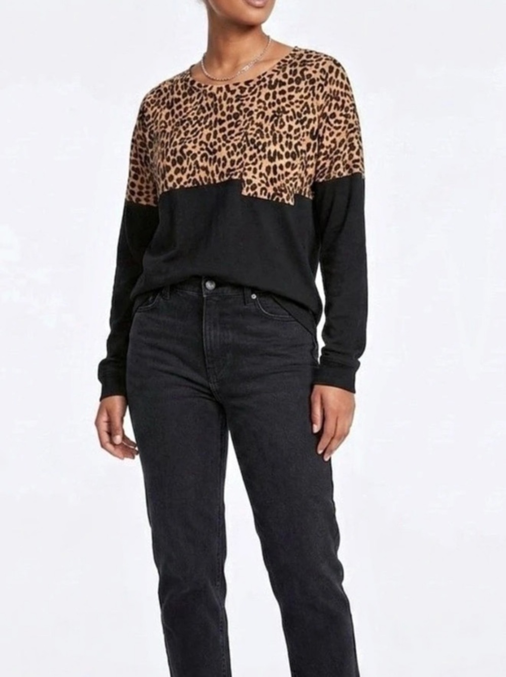PINK women’s Leopard Print Color Block Long Sleeve Size Medium.